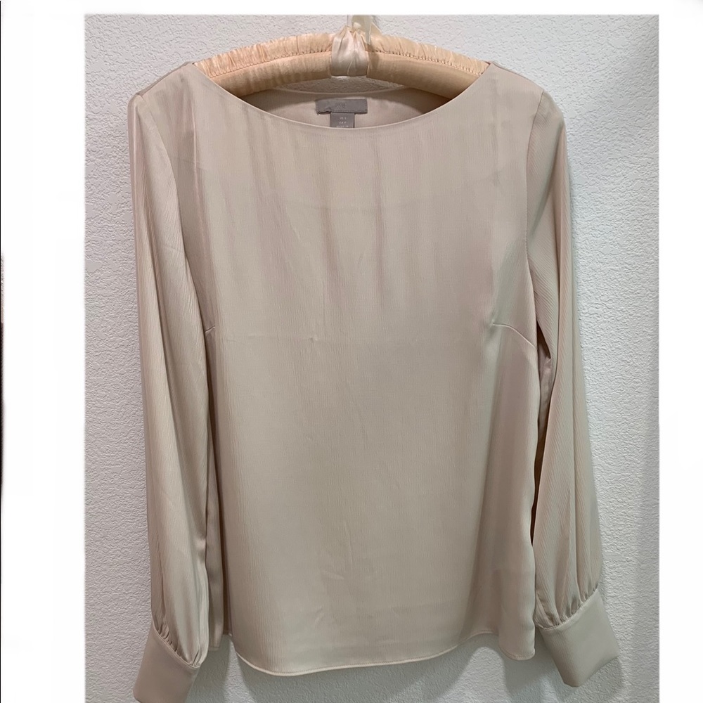 New with Tags Cream Creped Satin Blouse. Size S